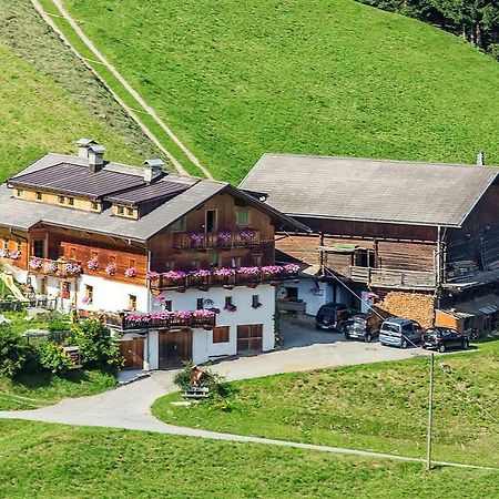 Naschthof Apartment Dobbiaco Luaran gambar